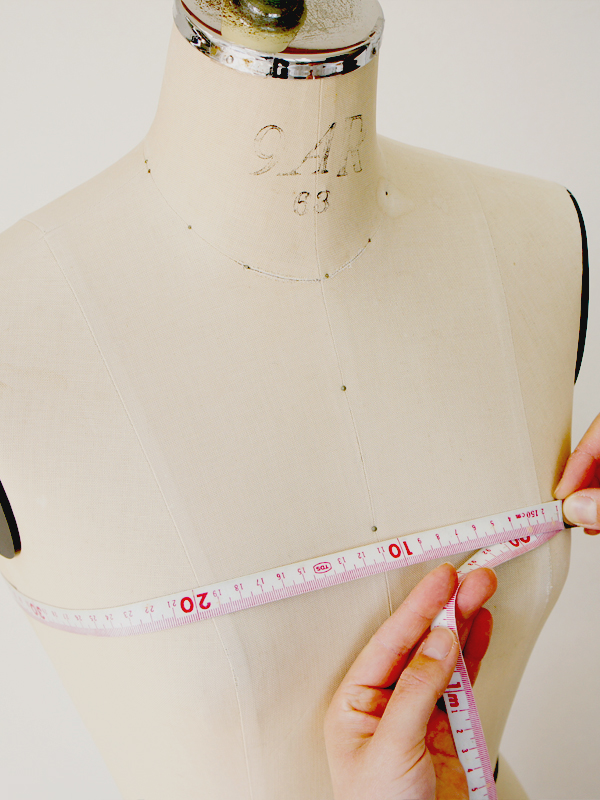 タグなし 1100円 / w-0015