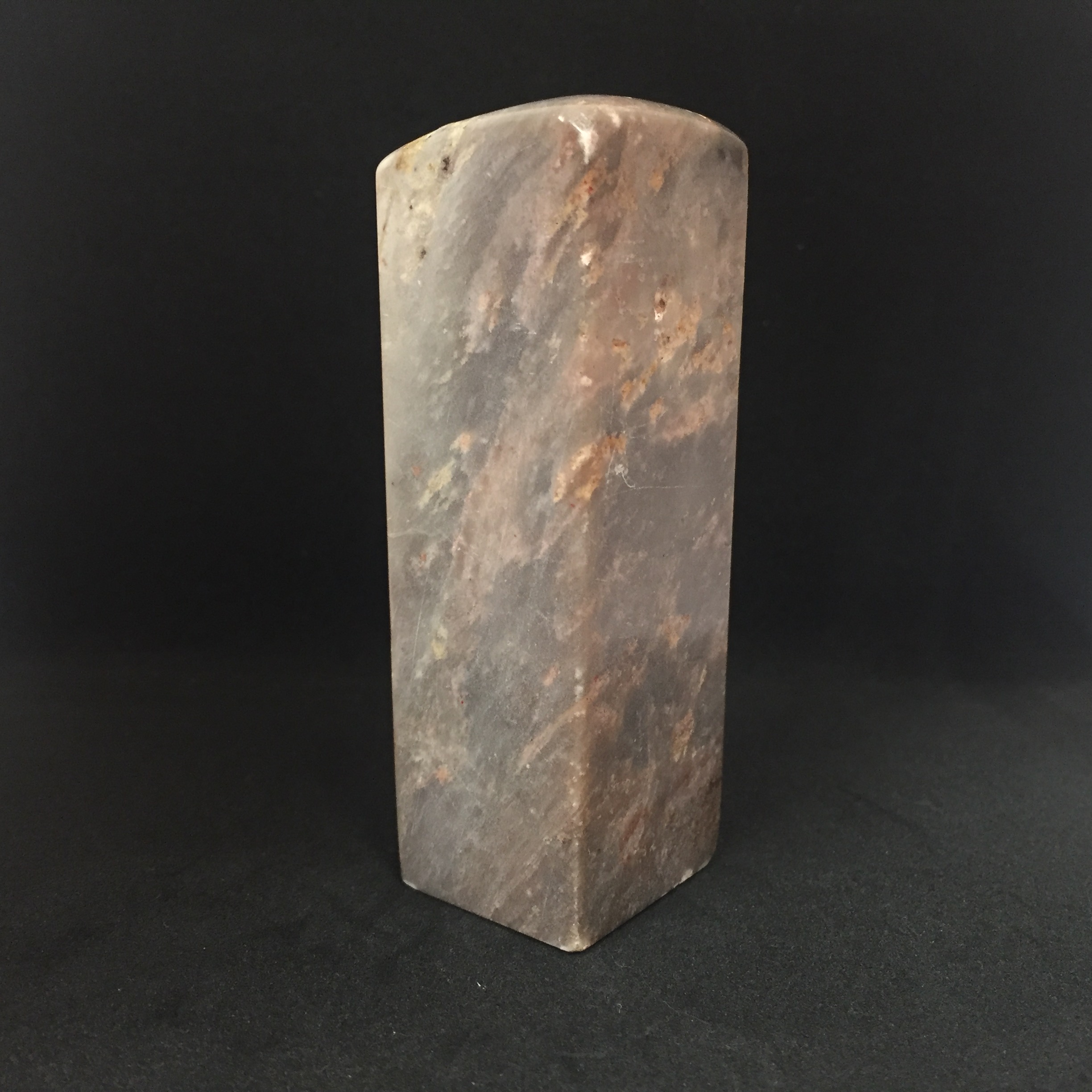 落款用　石材　昌化鶏血　しょうかけいけつ