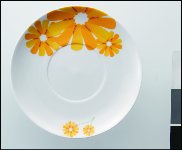 花柄カップ＆ソーサーセット