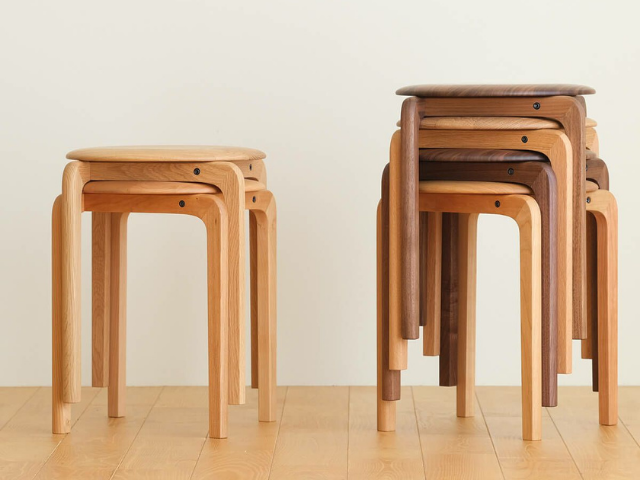 LISCIO リッショスツール 4本脚 DENTOU KOUGEI 伝統工芸/森宣雄 スタッキング 無垢材