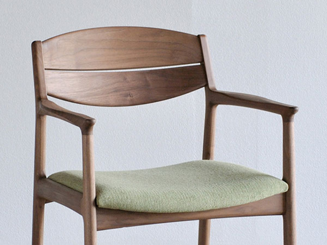 ユーロ アームチェア SIKI FURNITURE シキファニチア／椅子