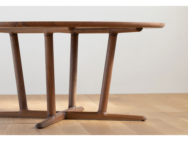 POODLE ダイニングテーブル ラウンド イストク 椅子徳製作所 山田佳