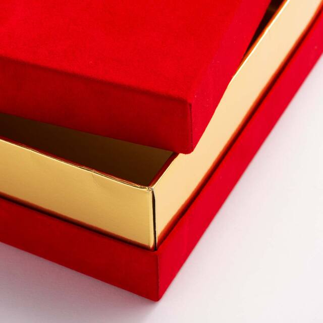 VIPボックス赤 あまおう56％ジェラートセット（6カップ）