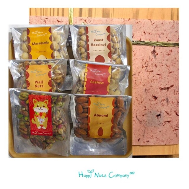 ◎上 土佐和紙巻き◎【ミックスナッツ】 素焼き／生ナッツ 詰め合わせ ギフト箱入り６種類 アーモンド カシューナッツ くるみ ピスタチオ マカダミアナッツ ヘーゼルナッツ /公式サイト  HappyNutsCompany
