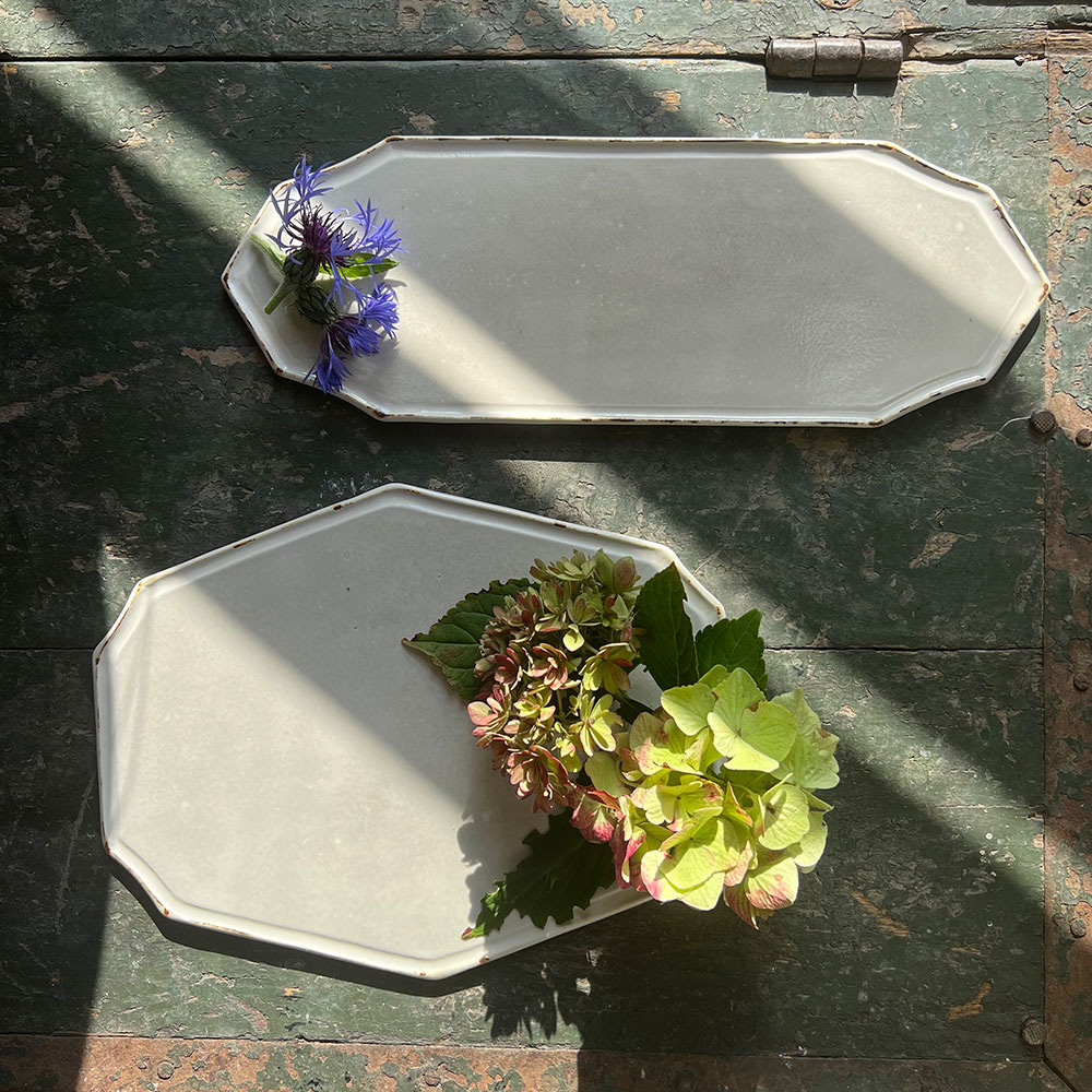 雪雲多角プレート  //  青木郁美