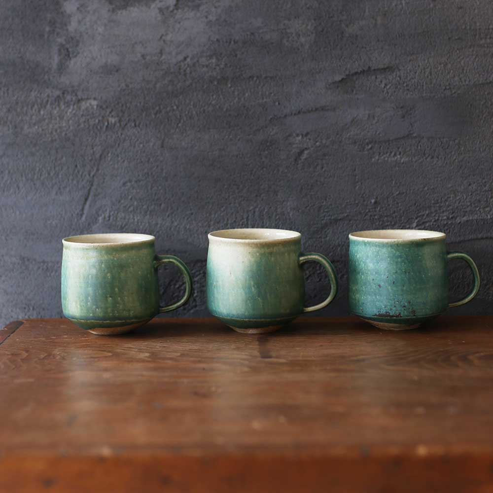 織部　カップ // 境道一