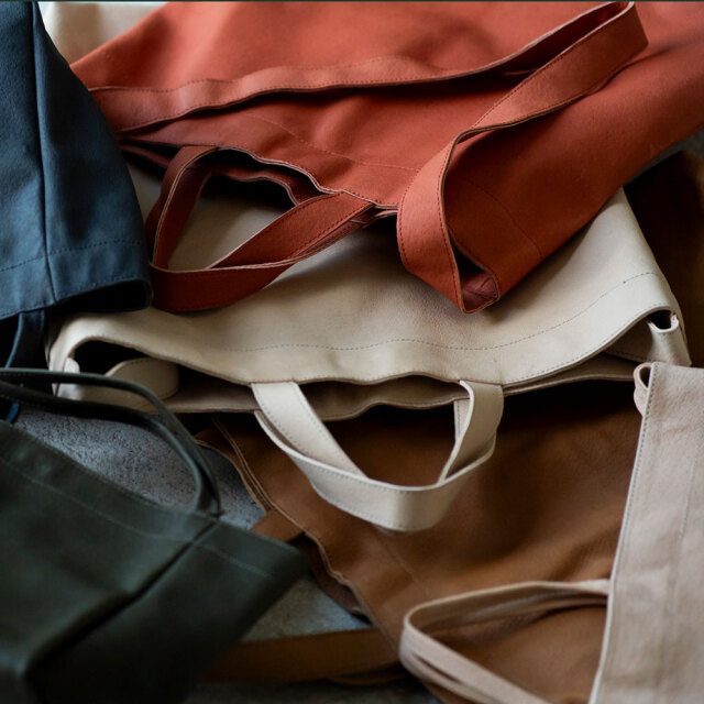 sonor Leather Shoulder Bag / ARAI_DAI