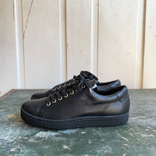 NOVESTA Itoh Classic Black