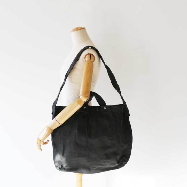 sonor Leather Shoulder Bag / ARAI_DAI