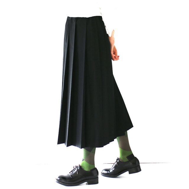 Pleated Long Skirt