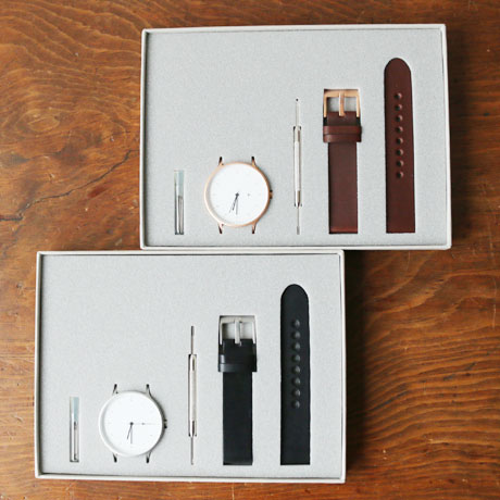 INSTRMNT　WATCH