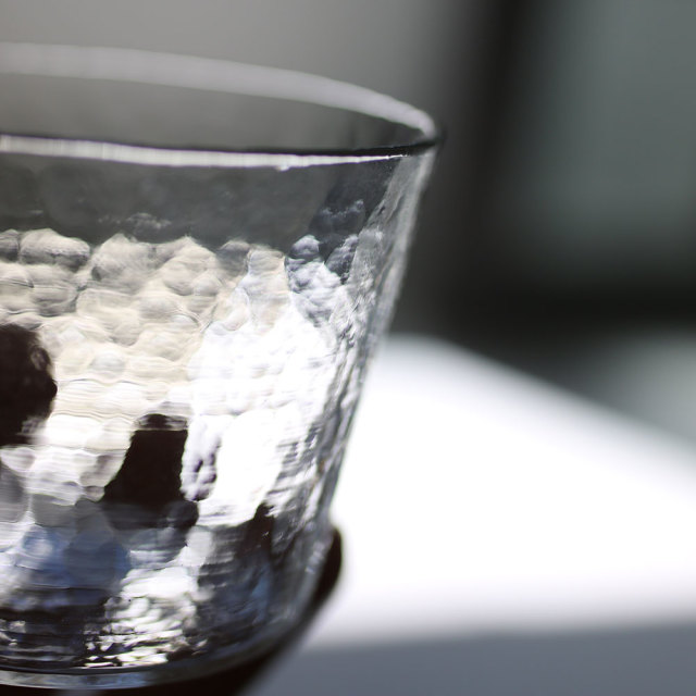 カットガラス 花器 西山芳浩 カットガラス 花器 西山芳浩 西山芳浩 ガラス 花器 2点セット 2025年