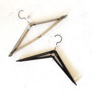 Folding Hanger