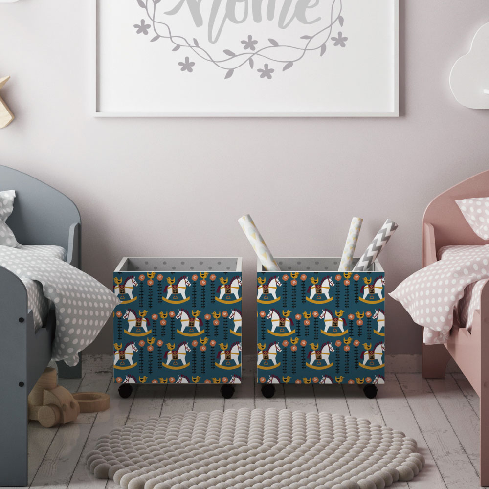 リメイクシート・tomoko arakawaのロッキングホーン