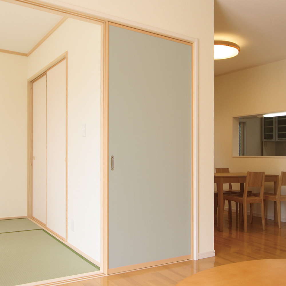 ふすま用リメイクシール・メルアのアイスブルー