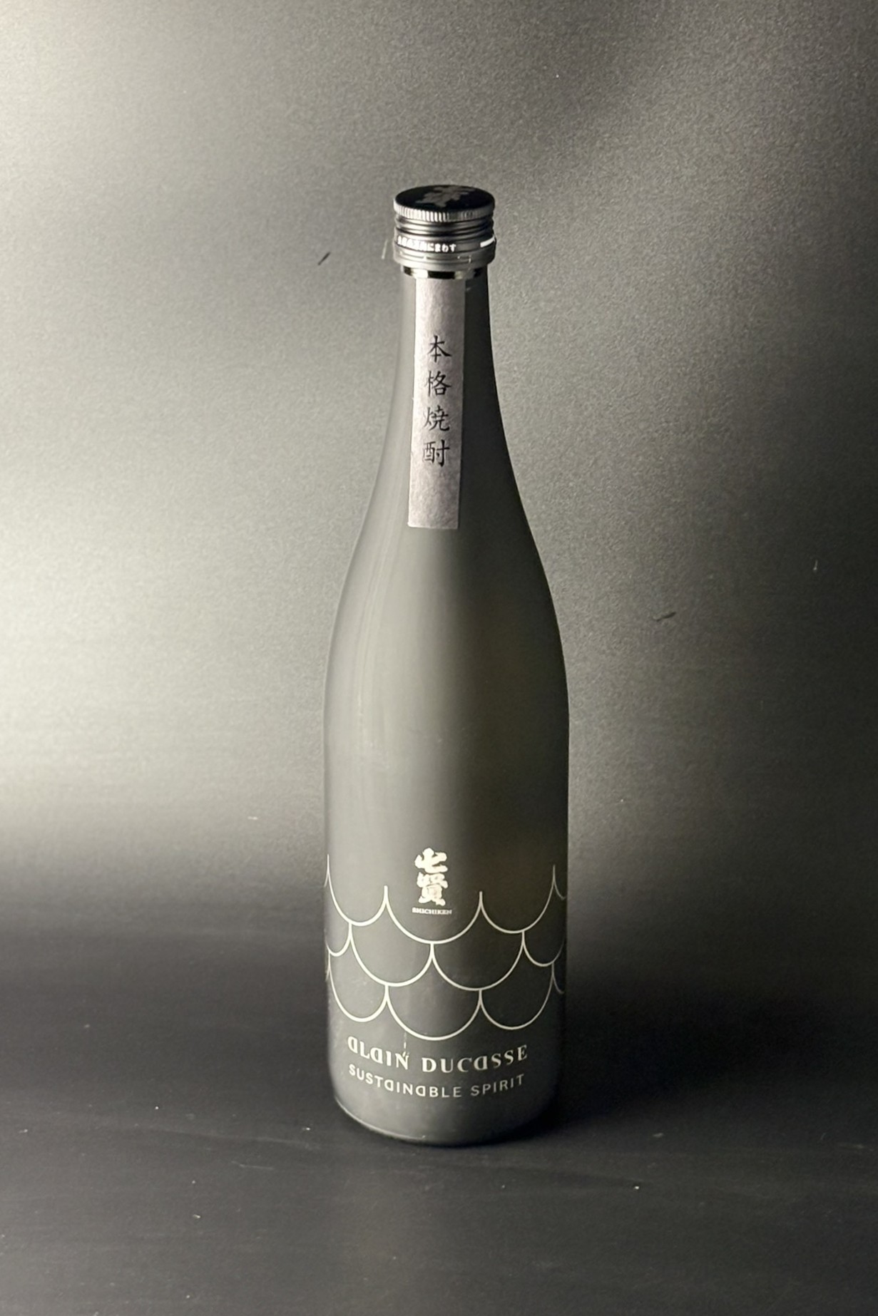 七賢　Alain Ducasse Sustainable Spirit（アラン・デュカス　サステナブル　スピリッツ）　37度　720ml　【山梨／山梨銘醸】
