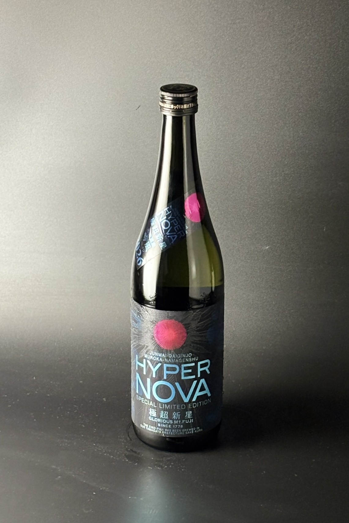 2026年　栄光冨士　極超新星-HYPER NOVA-　純米大吟醸無濾過生原酒　吟風　720ml　【山形／冨士酒造】