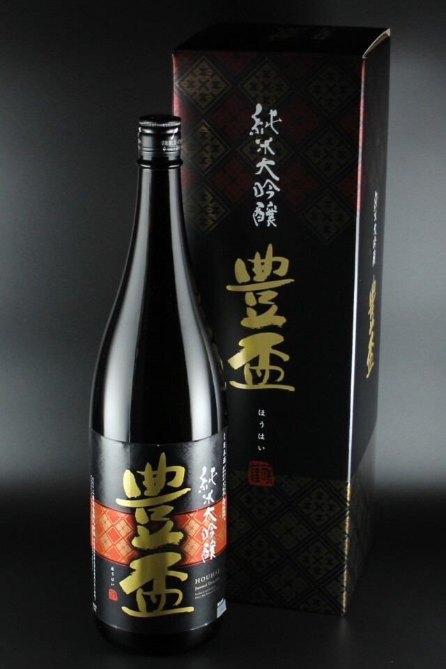 豊盃　こぎん刺し　純米大吟醸　山田錦39　1800ml　【青森／三浦酒造】