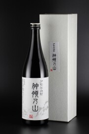 伊勢芋焼酎　神領乃山　30度　720ml　【三重／伊勢萬】蔵出限定120本