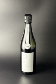 2026年　寒菊　-True White-　純米大吟醸無濾過生原酒　雄町　720ml　【千葉／寒菊銘醸】※お一人様1本※