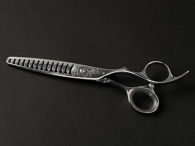 【希少】天洋シザーセニングダマスカス FWー40 値下げ！！【今週末までセール】 天洋 ダマスカスFW-40(TENYO 大理/カット率40～50％) ハサミ屋はやし