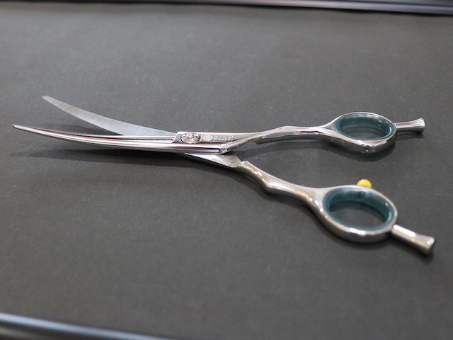 ハサミ屋はやし　KING CRAFT　LEAF60インチ　美容師用　理容師用　トリマー用　中古シザー