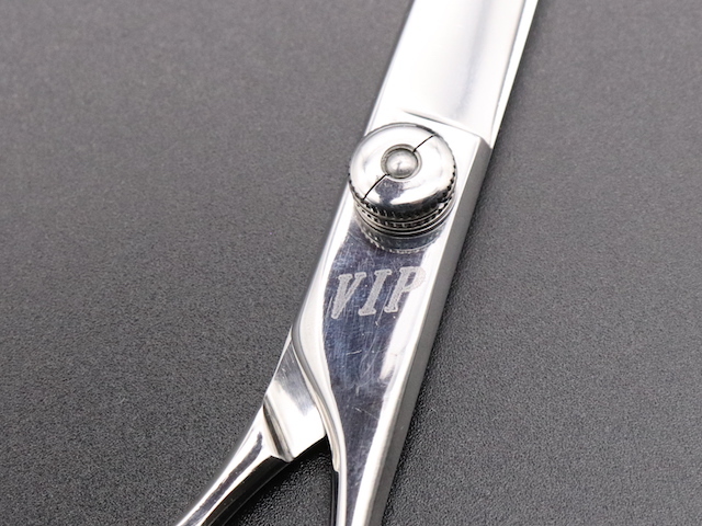 ニック Nic VIP 理容師用 トリミング用 セルフカット用 中古シザー