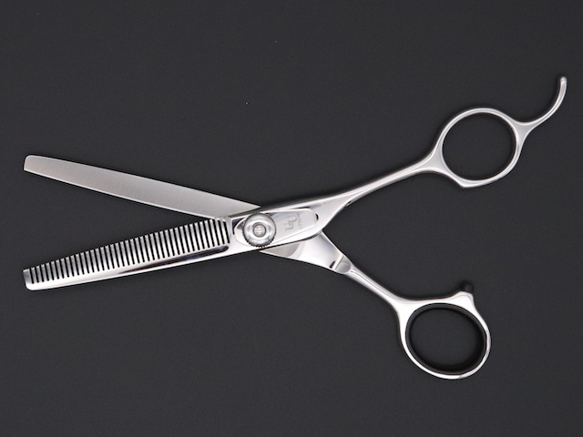 内海 NS40 UTSUMI 美容師用 理容師用 トリマー用 中古セニング ハサミ