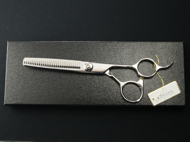 マンドール　YM-600-30　美容師用　理容師用　トリマー用　中古セニング