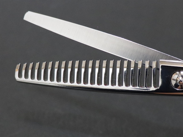 MIZUTANI YURAGI 6 セニングシザー YURAGI 6 | ミズタニシザーズ