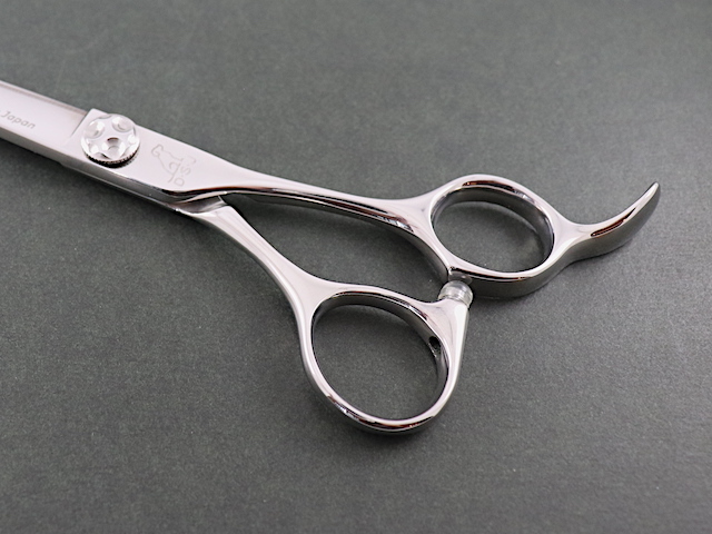 中古シザー】 ドッグ シザーズ ジャパン DL-70F ギザ刃 (7.0インチ/DOG