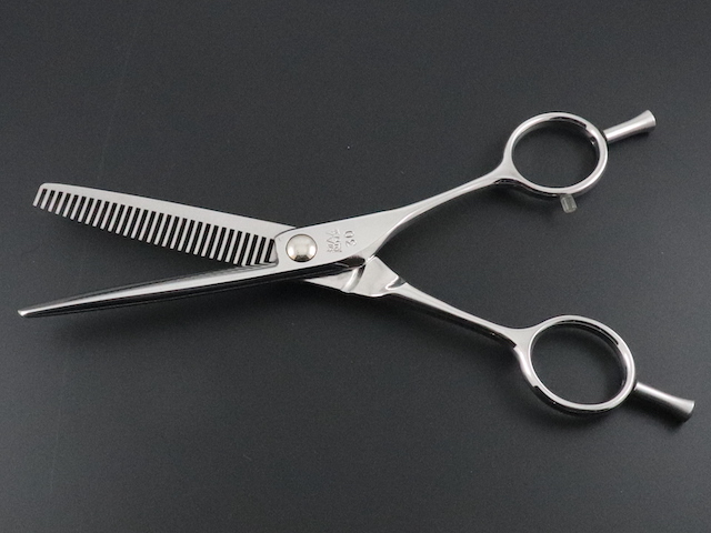 r.e.g OKセニング hi stainless 30 中古セニング】R.E.G O-K 30（カット率20～30%）美容師用 理容師