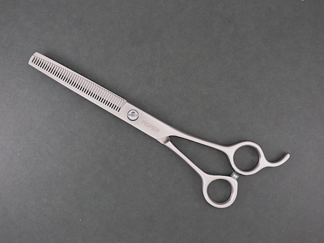 【中古セニング】 東京理器　パイオニア TS-42F (TOHRI PIONEER/カット率40%)  理美容用 トリマー用 セルフカット用