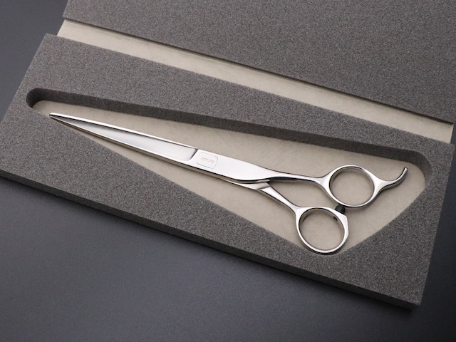 ファキモス　FACKY-MOS（7.0インチ）理容師用　美容師用　中古シザー