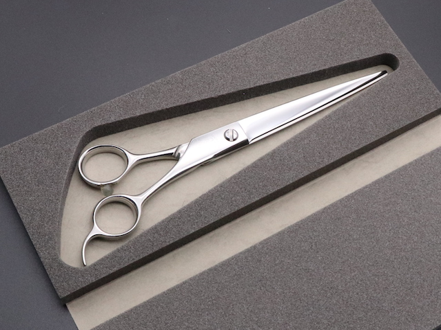 T.INOUE J680　理容師用　美容師用　セルフカット用　中古シザー