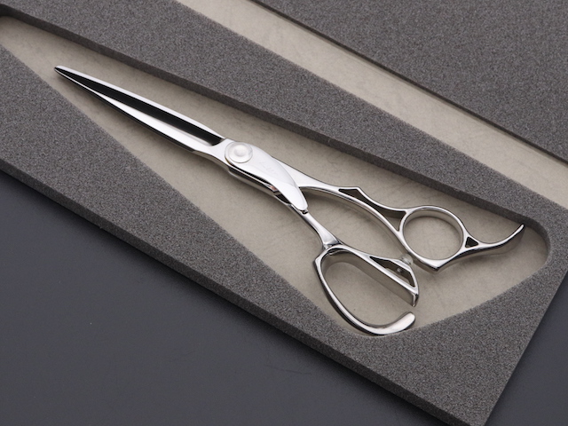 ルミエール 19VDP58（5.8インチ）理容師用 美容師用 中古シザー