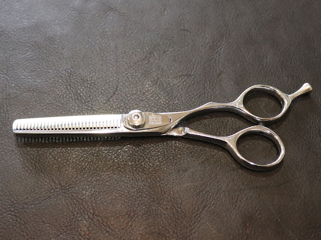 Person　MHA55　30目　美容師用　理容師用　トリマー用　中古セニング