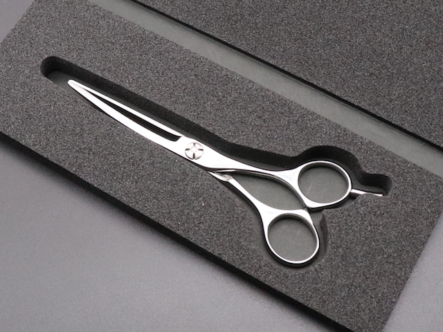 シザーズジャパン SJ RISE55i14（5.5インチ・カーブシザー）美容師用 トリミング用 中古シザー