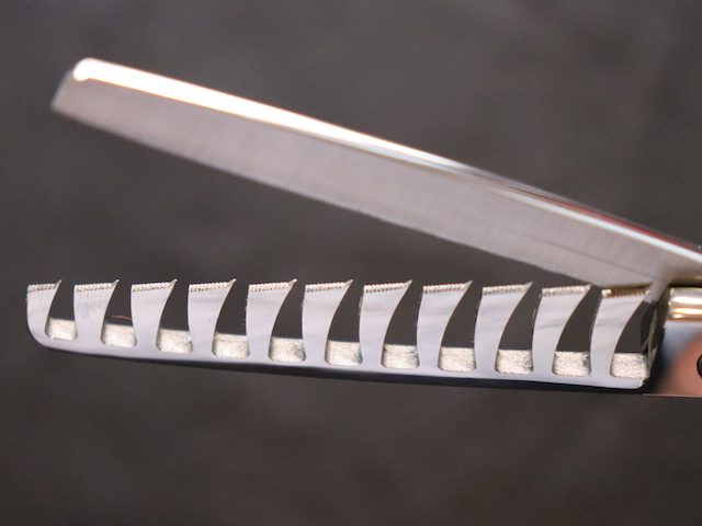 心　SK2-611　美容師用　理容師用　トリマー用　中古セニング