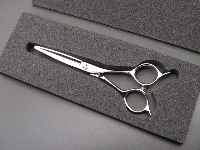 TOGINON カーブシザー 理容師用 美容師用 トリミング用 中古シザー