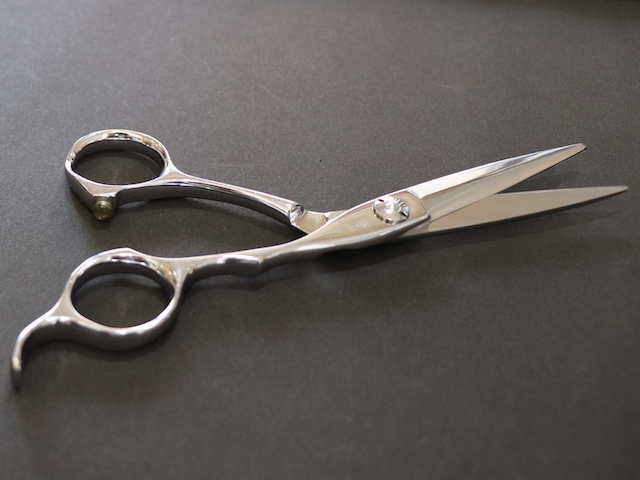 YAGYU　柳生　WB58K　美容師用　理容師用　トリマー用　中古シザー