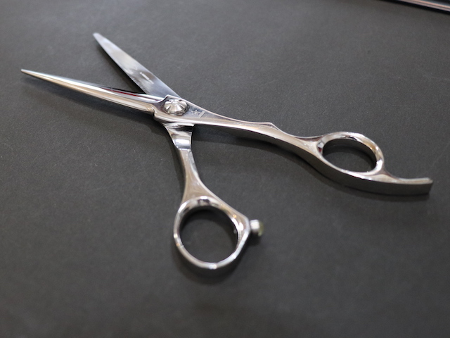 シザーズジャパン　WHHB60iN5N6N　6インチ　美容師用　理容師用　トリマー用　中古シザー