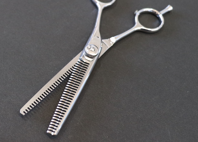 両クシ30目　美容師用　理容師用　トリマー用　中古セニング