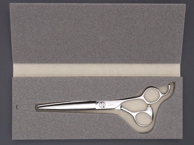 LUNAシザー特注品 KTD S.650 完全未使用品 Luna Y650 美容師用 理容師用 トリマー用 中古シザー ハサミ屋はやし