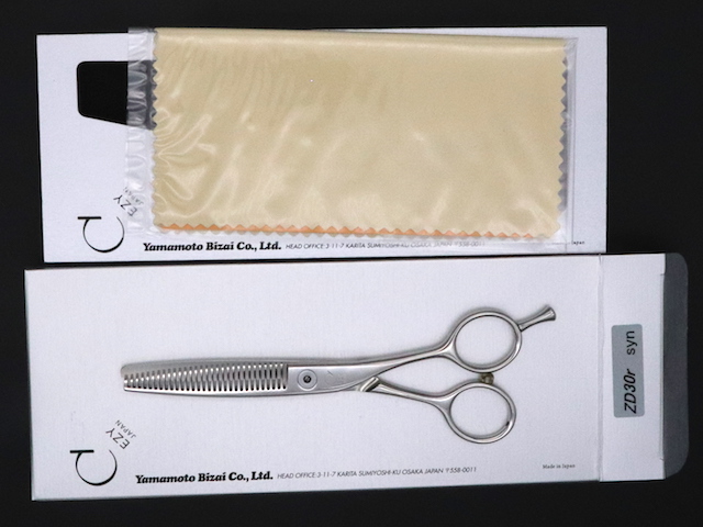 山本美材　EZY　JAPAN　ZD30r（カット率30%）美容師用　理容師用　トリミング用　中古セニング