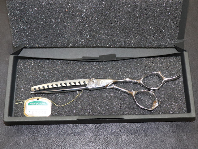 理容師用。菊星、Softy & Grady Ⅳセニングシザー2本セット 理容師用。菊星、Softy & Grady Ⅳセニングシザー2本セット
