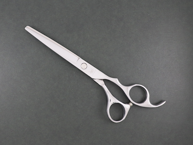 【中古シザー】 CLEVERFOX MH007-7.0  理美容用 トリマー用 セルフカット用