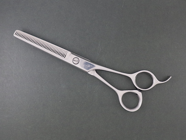 【中古セニング】 内海 U&U  UW-70（UTSUMI/ カット率40%） 美容師用 理容師用 トリマー用 セルフカット用