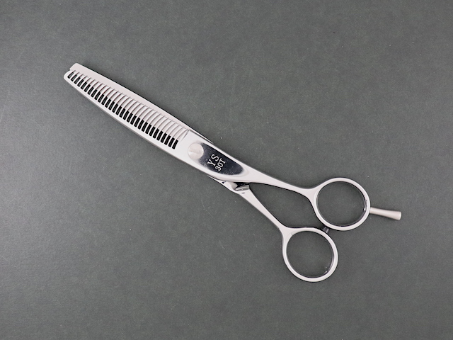 【中古セニング】 ヤサカ YS-30T（カット率30~35%） 理美容用 セルフカット用