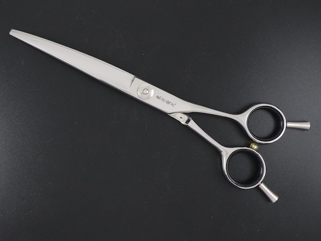 【中古シザー】東京愛犬（カーブシザー・7.0インチ）トリマー用 トリミング用 セルフカット用